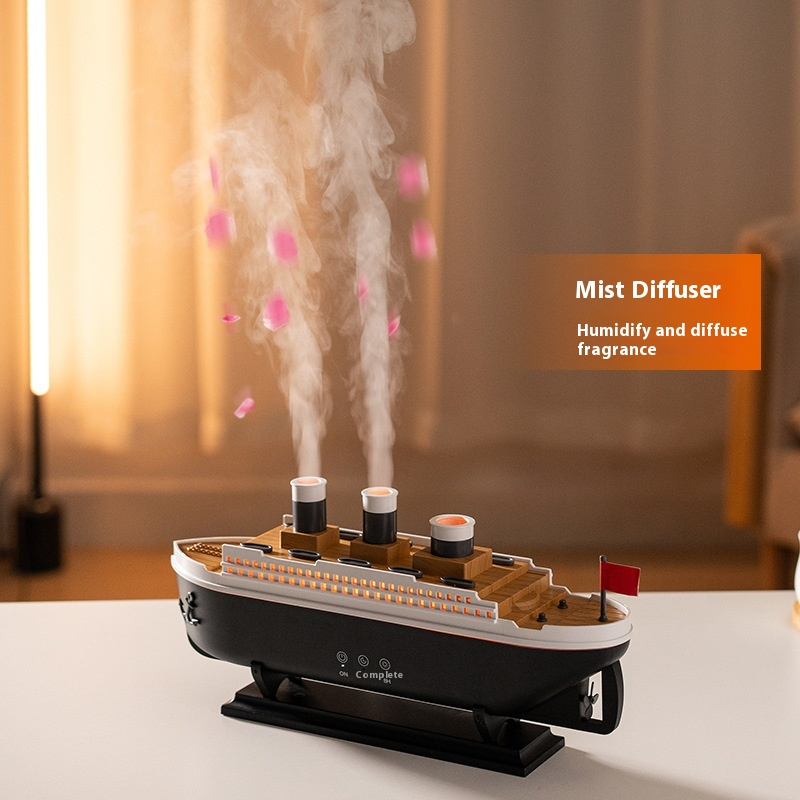 Retro Ship Aroma Diffuser & Humidifier — Ultrasonic Desktop Aromatherapy with LED Light