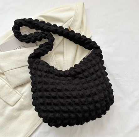 Quilted Dumpling Tote Bag — Chic Everyday Shoulder Bag with Interior Organizer